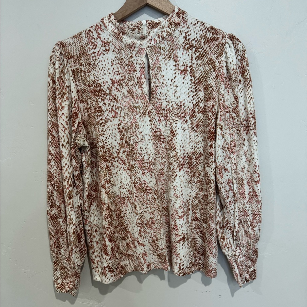 Chico's Size‎ 2 Pink Snake Print Mock Neck Keyhole Long Sleeve Blouse Size L Top